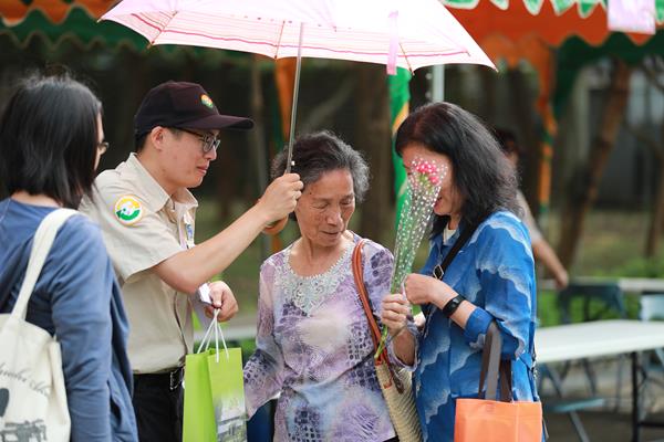 訓練班108年溫馨慈母情感恩役家親活動集錦 (11)
