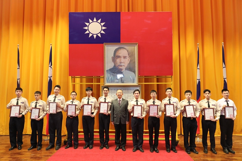 替代役訓練班113年下半年頒發軍職幹部役政獎狀暨績優役男表揚活動