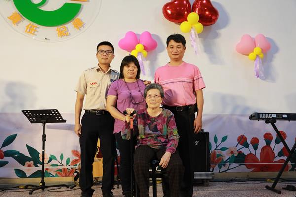 訓練班108年溫馨慈母情感恩役家親活動集錦 (15)