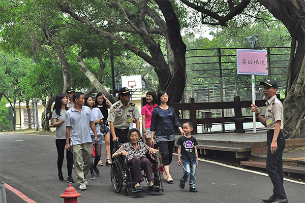 替代役訓練班105年服勤役男懇親會照片8